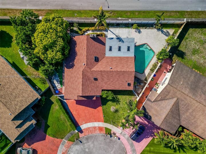 Property Photo:  8920 NW 15th St  FL 33024 