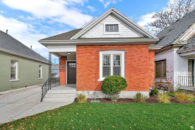 Property Photo:  470 E 30th S  UT 84401 