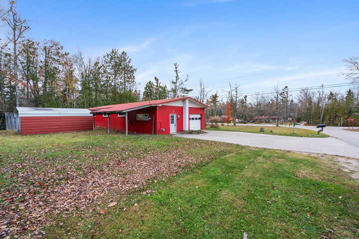 Property Photo:  13341 Restawhile Road  MI 49721 