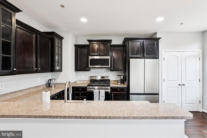 Property Photo: 1110 Carinoso Circle MD 21144