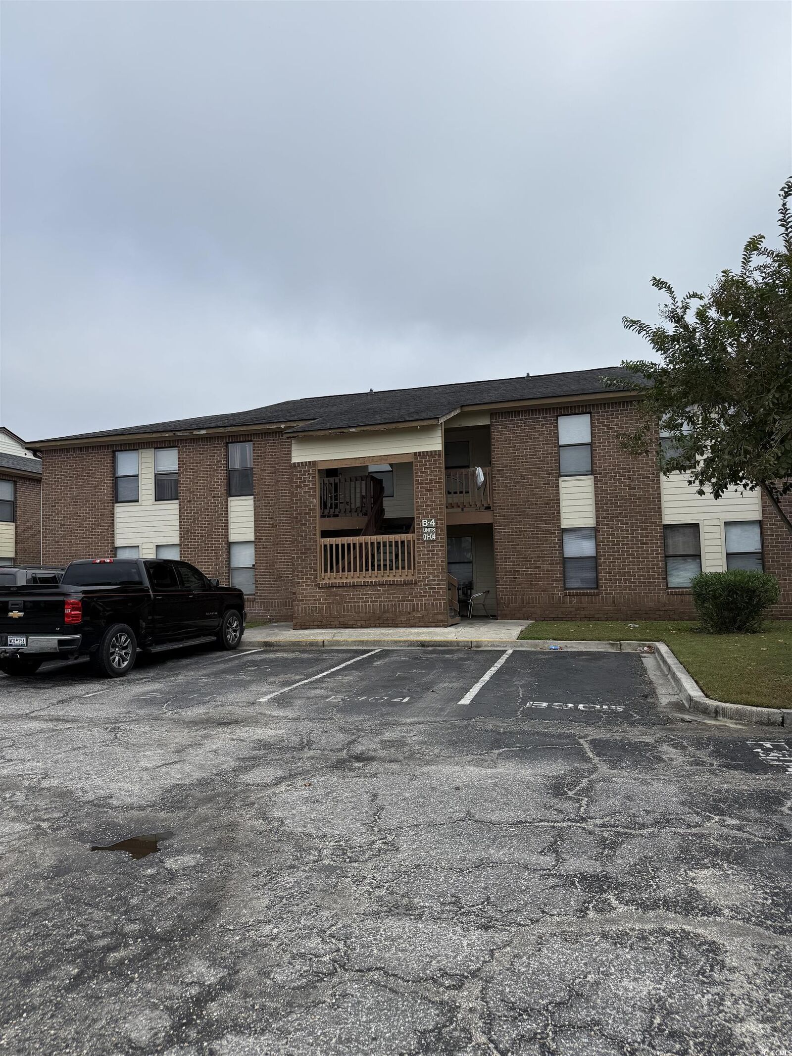 Property Photo: 2005 Greens Blvd. B-403 SC 29577