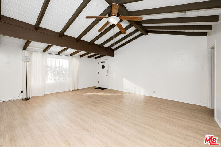 Property Photo:  4822 Lemona Ave  CA 91403 