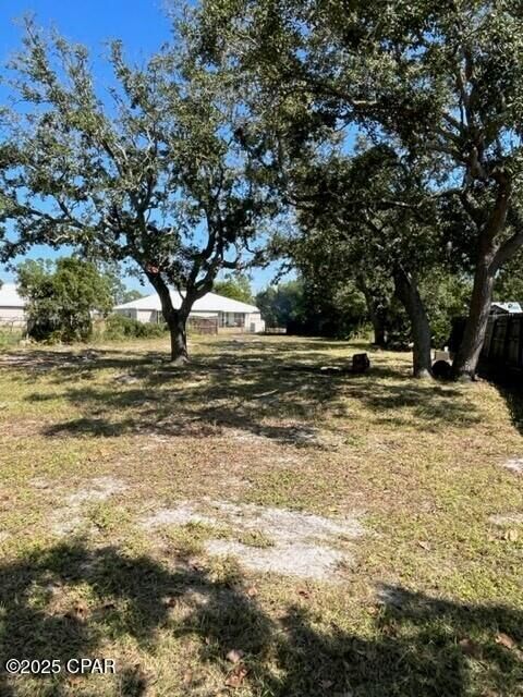 Property Photo:  2713 N Pleasant Oak Court  FL 32408 
