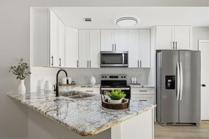 Property Photo:  69 NW Olde Cypress Circle  FL 32548 