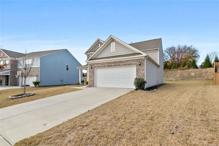 Property Photo: 2410 Ames Street GA 30620