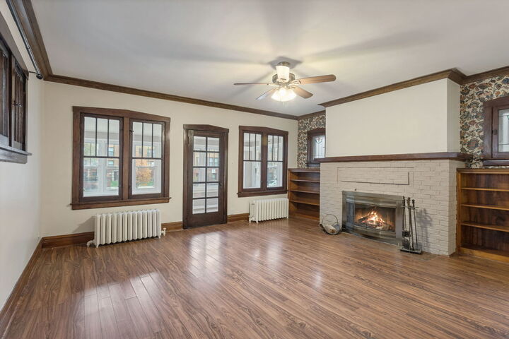 Property Photo:  808 S Euclid Avenue  IL 60304 