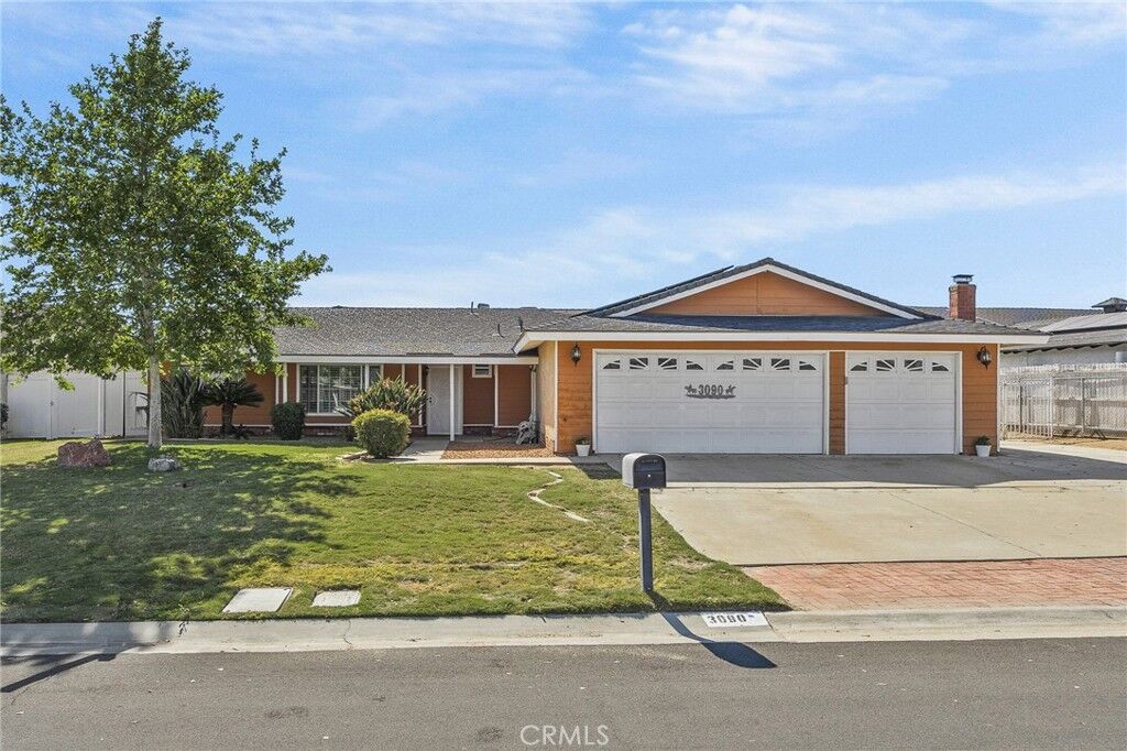 Property Photo:  3090 Bronco Lane  CA 92860 