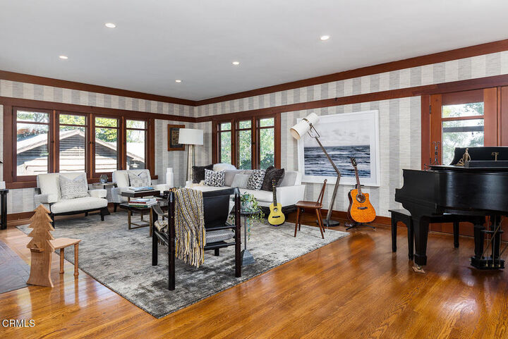 Property Photo: 1344 Hillcrest Avenue CA 91106