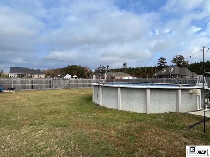 Property Photo:  424 Pelican Grove Drive  LA 71225 