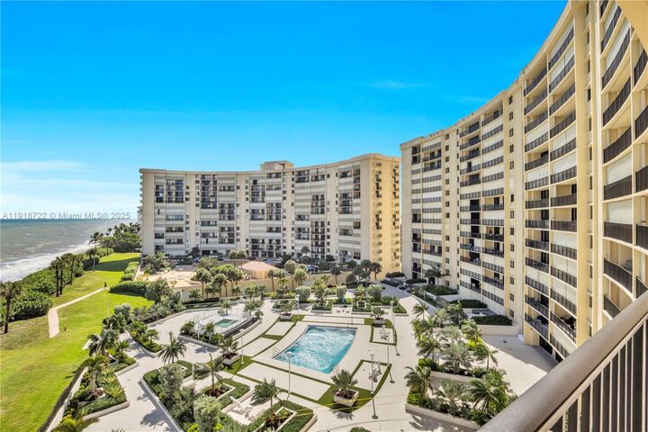 Property Photo:  200 Ocean Trail Way 609  FL 33477 