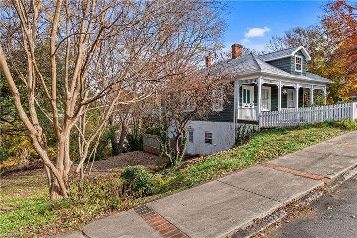 Property Photo: 415 W Poplar Street NC 27101