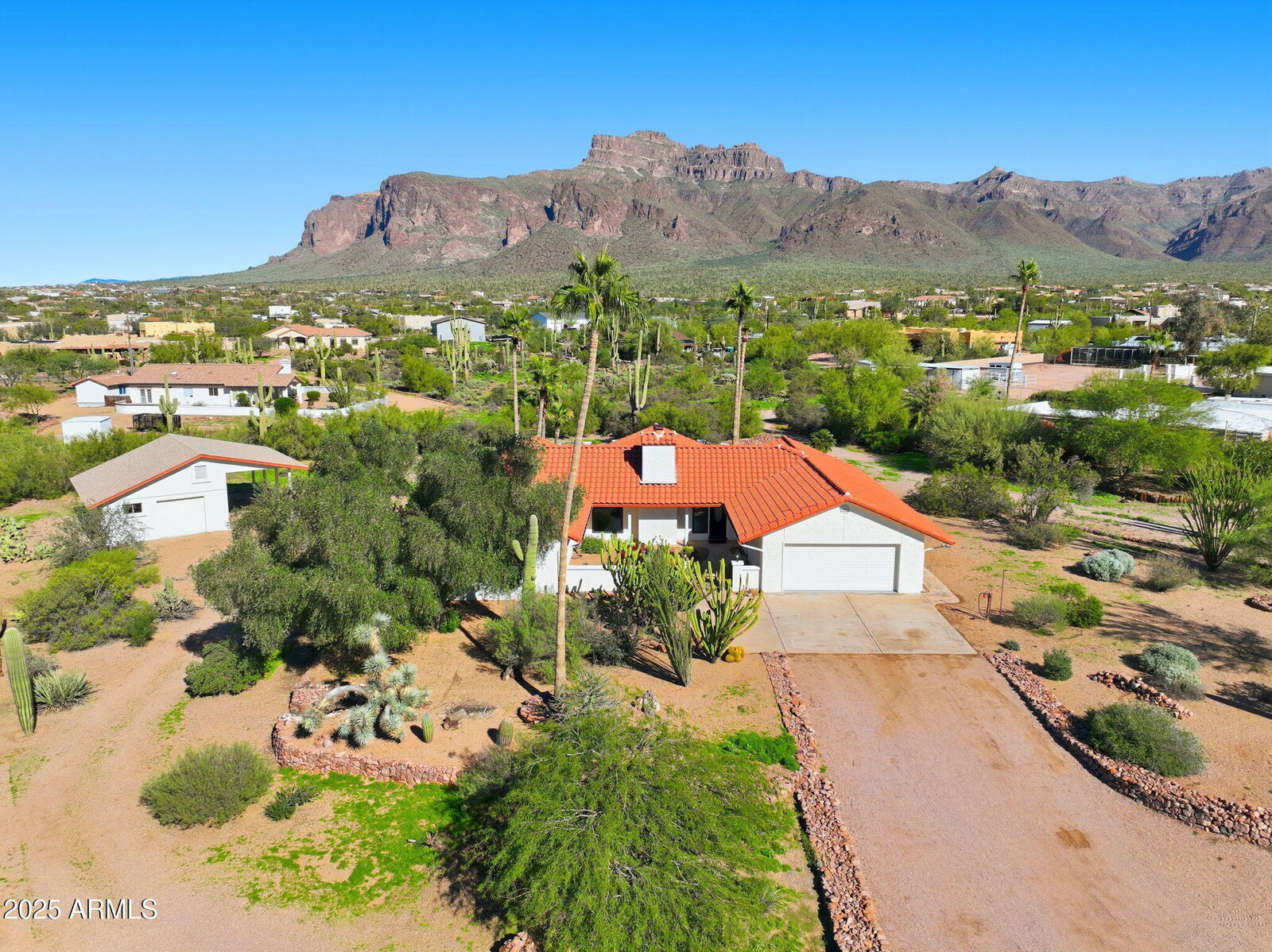 Property Photo:  5810 E 14th Avenue  AZ 85119 