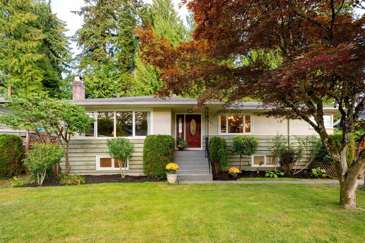 Property Photo:  3658 Loraine Avenue  BC V7R 4B8 