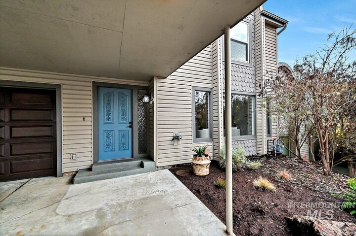 Property Photo:  2934 N North Mountain Road  ID 83702 