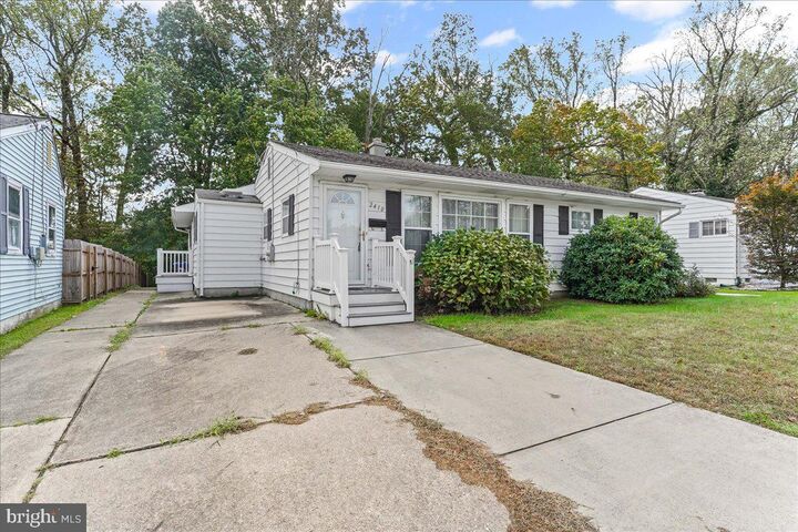 Property Photo: 2410 Hammond Place DE 19808