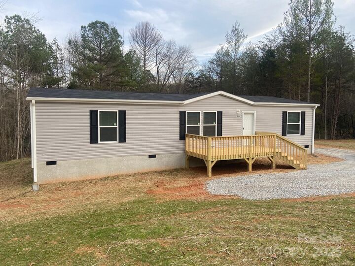 1052 Benfield Woods  Morganton NC 28655 photo