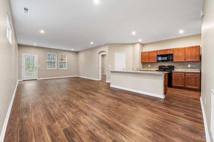 Property Photo:  5801 Parkview Lane  OH 45150 