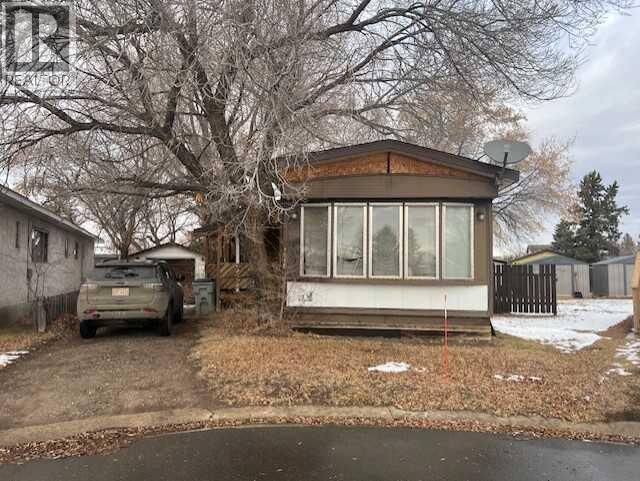 Photo de la propriété:  1510 15 Crescent  AB T9W 1K8 