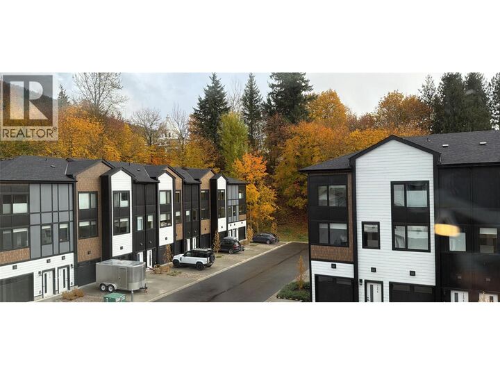 1216 Douglas Street  Revelstoke BC V0E 2S0 photo