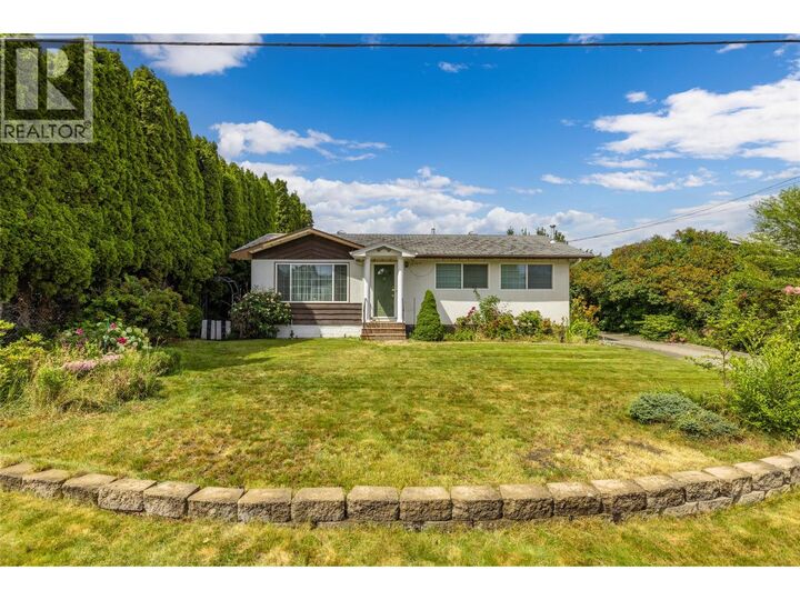 Photo de la propriété:  2436 Apollo Road  BC V4T 1P7 