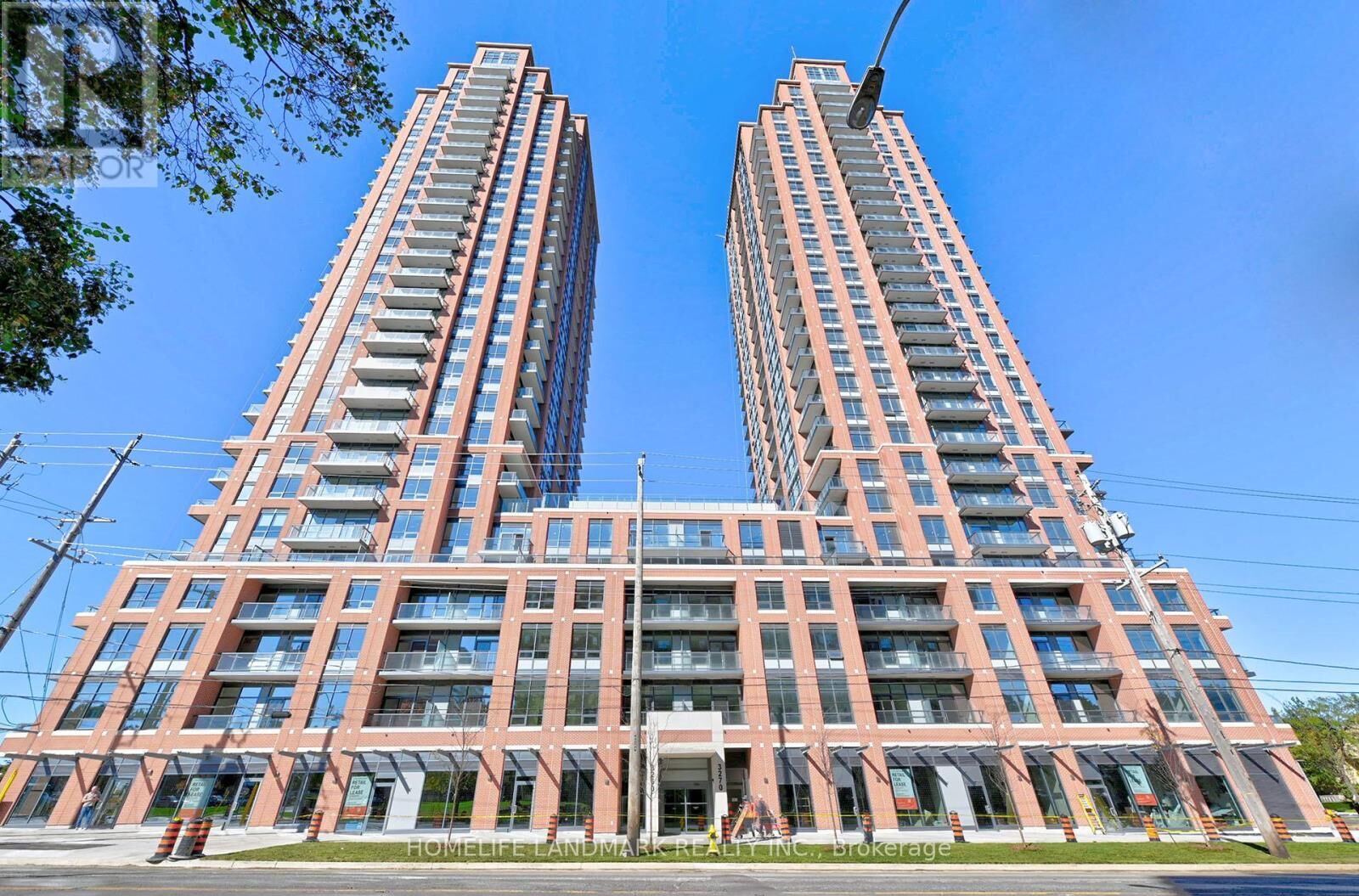 Property Photo:  3270 Sheppard Avenue East 2827  ON M1T 3K3 