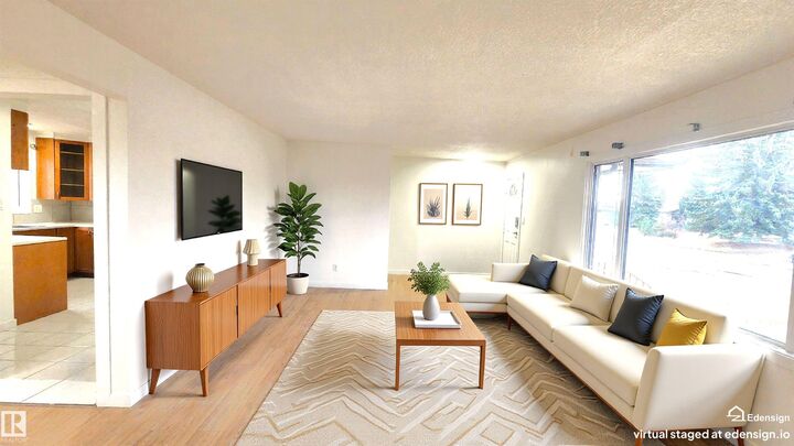 Property Photo: 11516 133A Avenue NW AB T5E 1G6