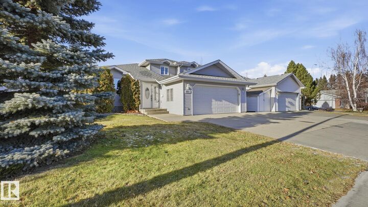 Property Photo:  4814 58 Street  AB T4X 1C1 