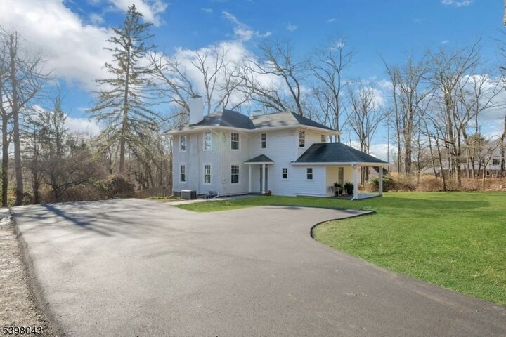 200 Mountainside Rd  Mendham Boro NJ 07945 photo