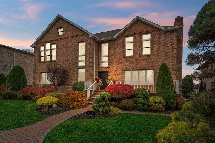 534 Brandon Pl  Cliffside Park NJ 07010 photo