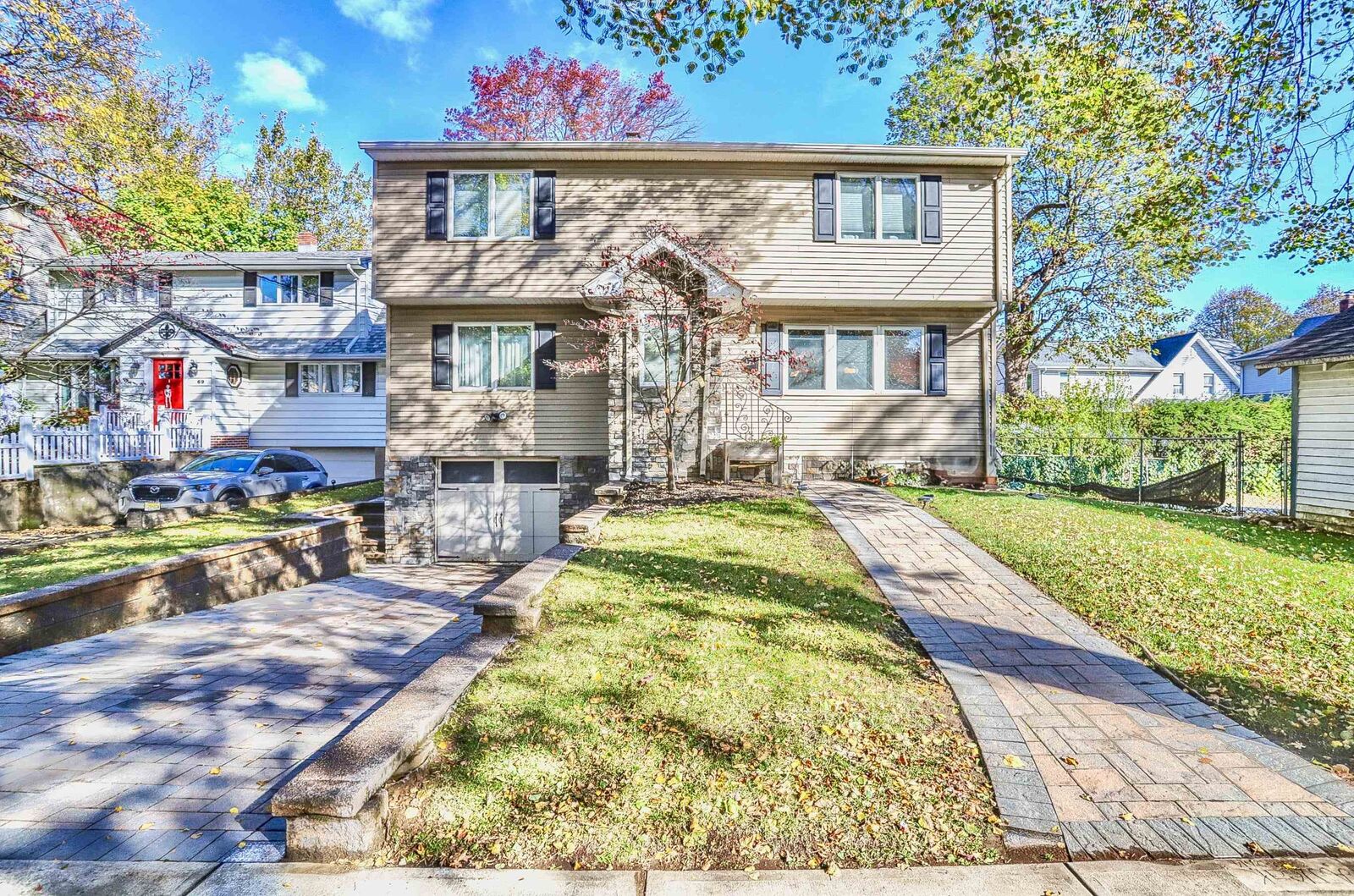 Property Photo:  65 McDougall Lane  NJ 07603 