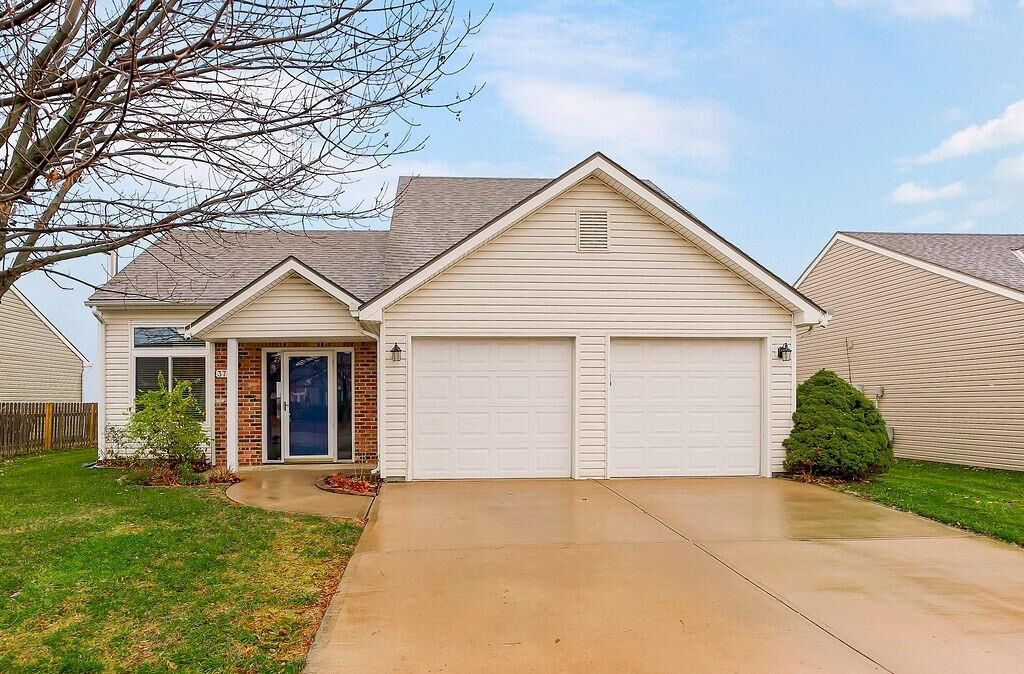 Property Photo: 371 N Evergreen Street KS 66030