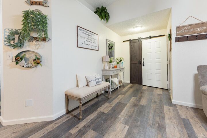 Property Photo:  1061 11th Avenue  CA 93631 