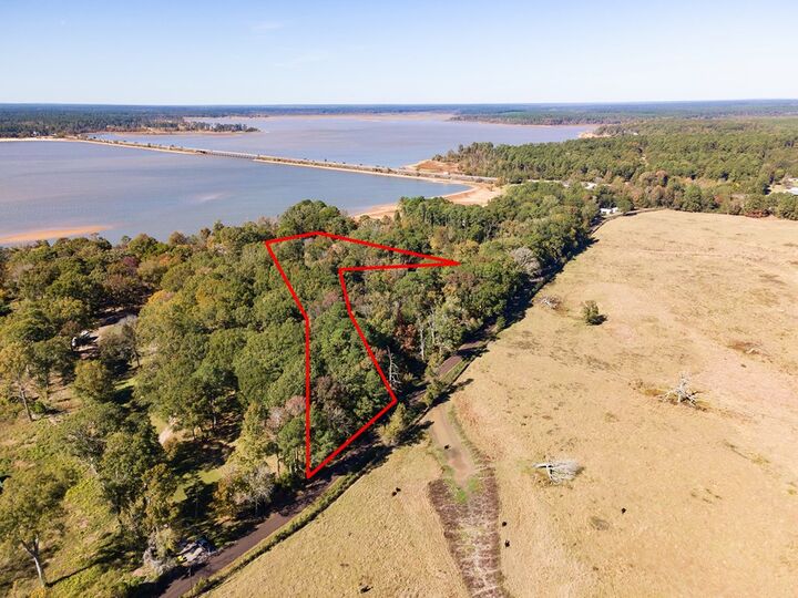 Property Photo:  L9631 Cr 467  TX 75944 