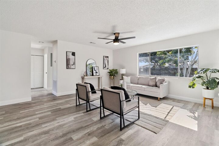 Property Photo:  1296 Dawn Street NE  FL 32905 