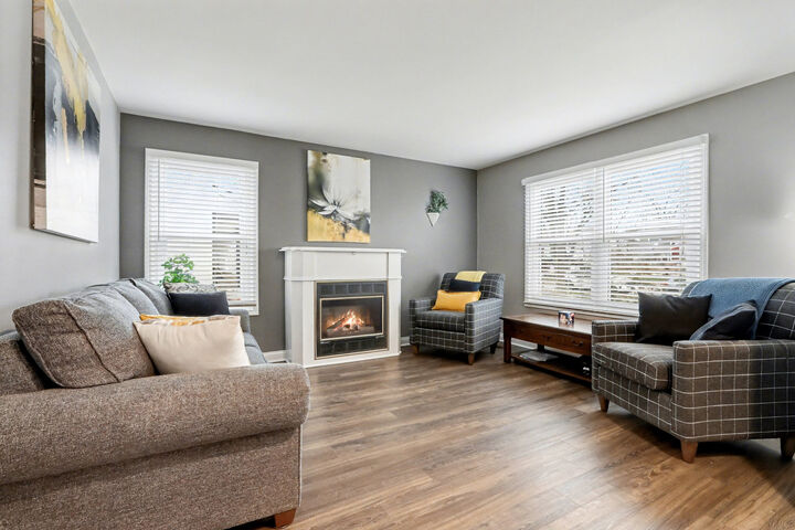 Property Photo:  20012 S Rosewood Drive  IL 60423 