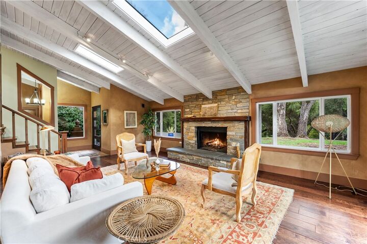 Property Photo:  2171 McKain Street  CA 91302 