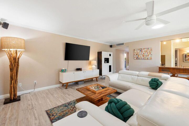 Property Photo:  46446 Ryway Place  CA 92260 