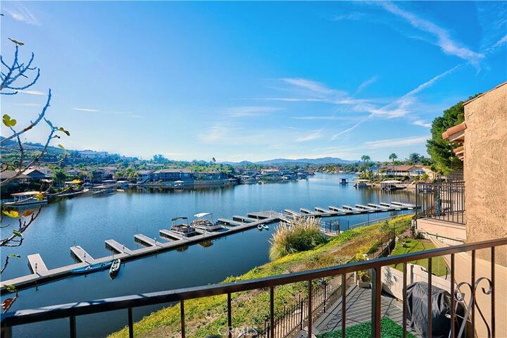 Property Photo:  24319 N Canyon Lake Drive N 6  CA 92587 