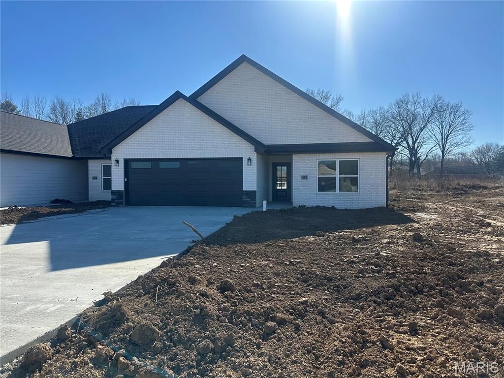 Property Photo:  123 Beechwood Lane  MO 63701 