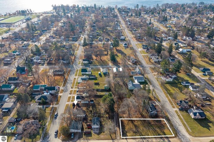 Property Photo:  620 Colfax Street  MI 49601 