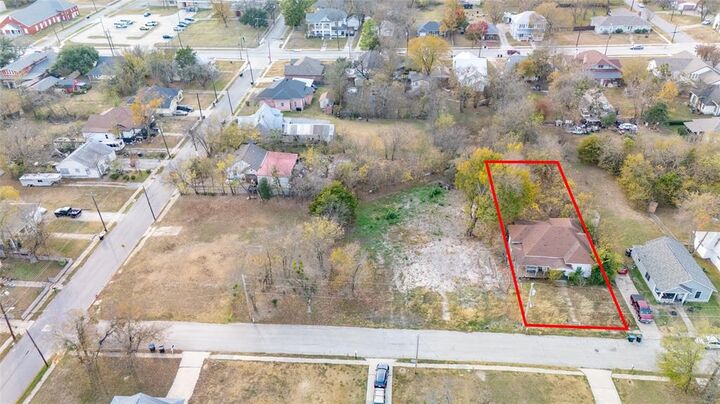 Property Photo: 1904 Gibbons Street TX 75401