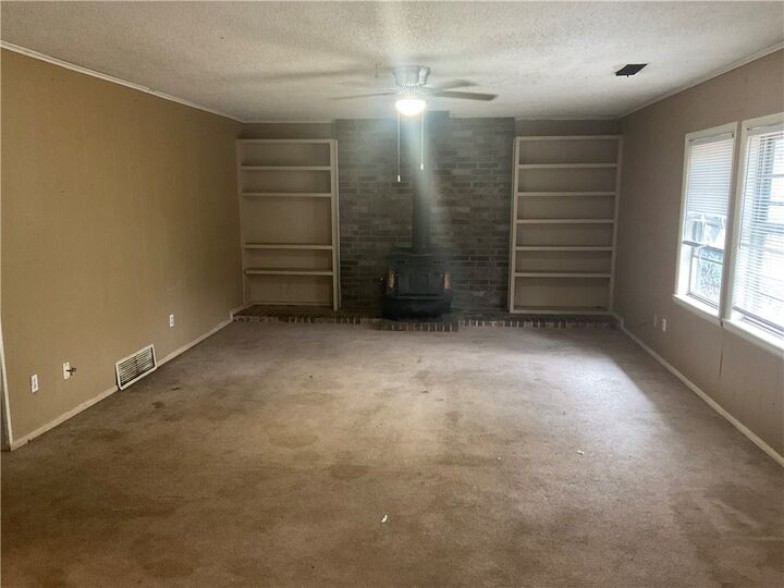 Property Photo: 303 Sanders Avenue AR 72764