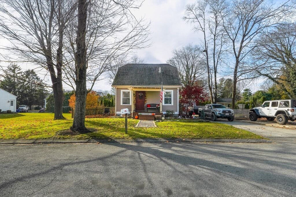 Property Photo:  14 Field St  MA 02771 
