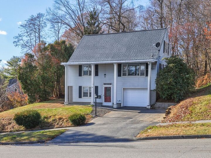 304 Saint Nicholas Ave  Worcester MA 01606 photo