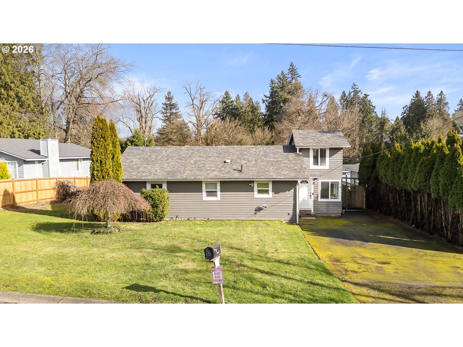 Property Photo:  12700 SE 27th Ave  OR 97222 