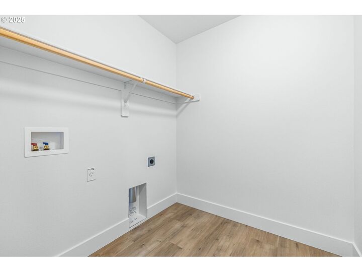 Property Photo:  204 Tiber St  OR 97818 