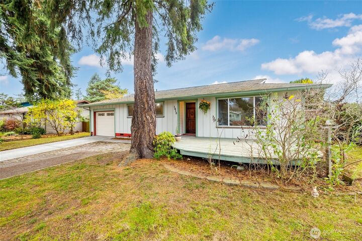 1612  14th Street  Anacortes WA 98221 photo