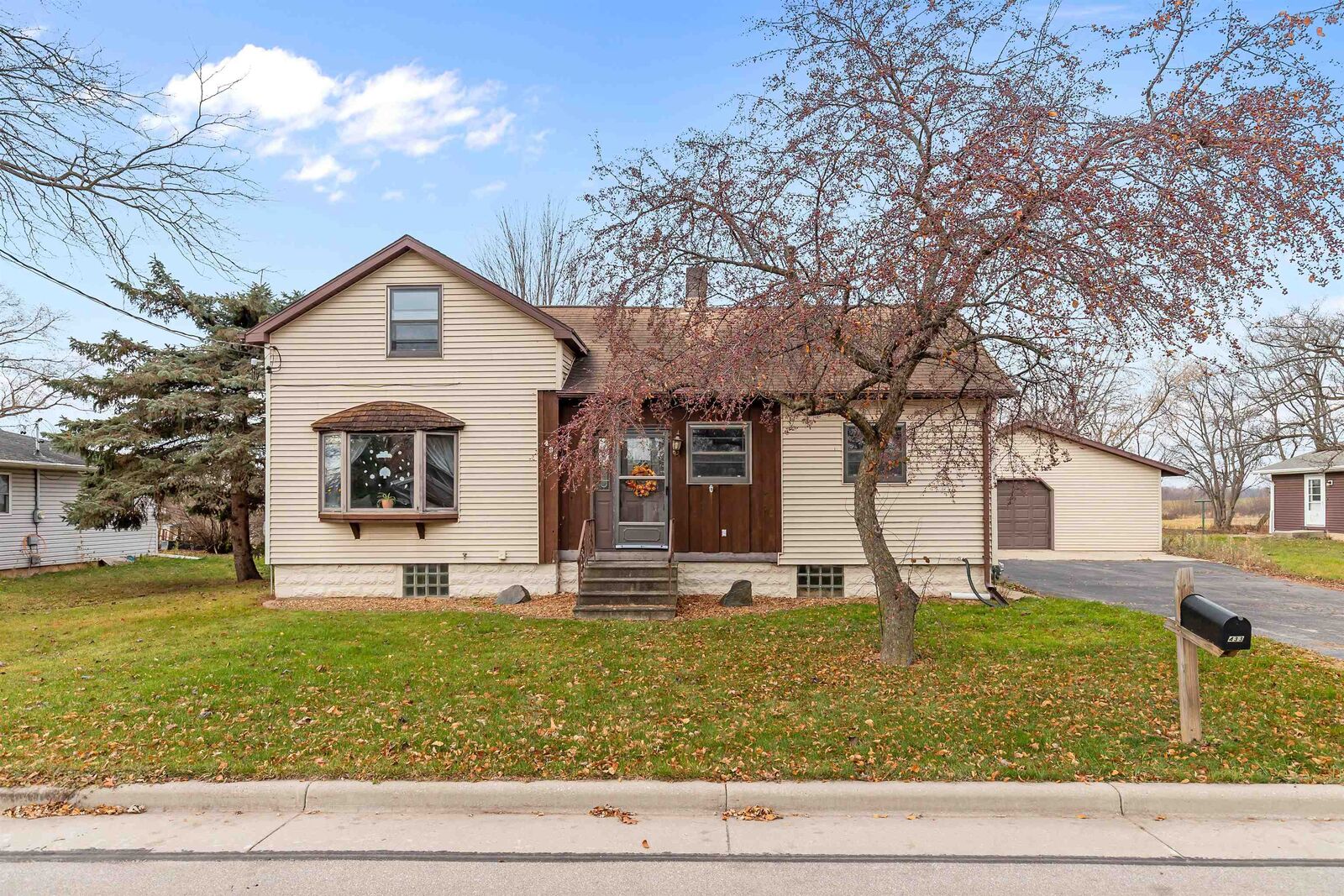 Property Photo:  433 Spruce Street  WI 54963 