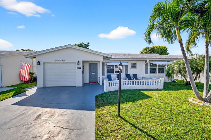 Property Photo: 2088 SW 14th Avenue FL 33426