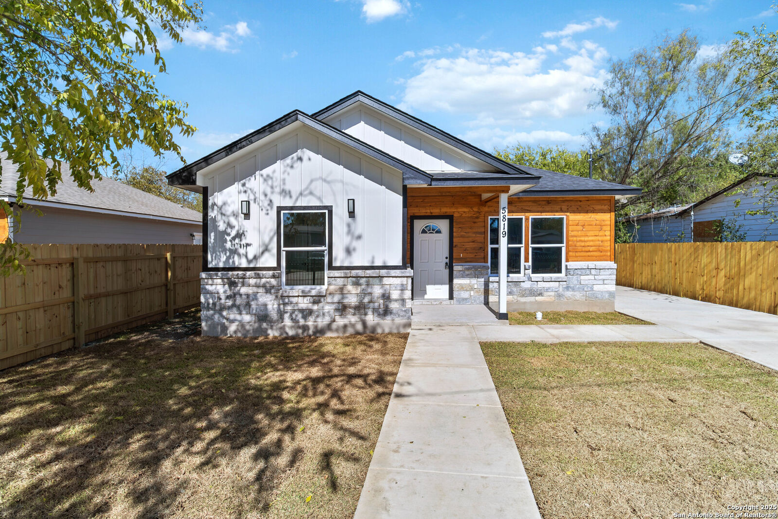 Property Photo:  5819 Mayo  TX 78227 